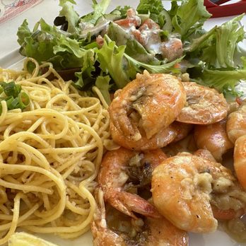 Crackin’ Kitchen - Delicious garlic noodles. Not fresh shrimp - probably the worst I've had in a restaurant. - Seafood Near Me - Honolulu, Hawaii