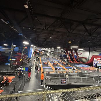 Sky Zone Trampoline Park - Trampoline Parks Near Me - Las Vegas, Nevada