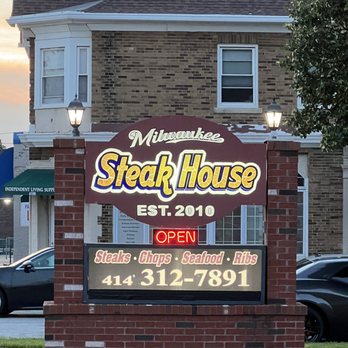 Milwaukee Steakhouse - Exterior - Steakhouses Near Me - Milwaukee, Wisconsin Milwaukee Steakhouse - Exterior - Steakhouses Near Me - Milwaukee, Wisconsin