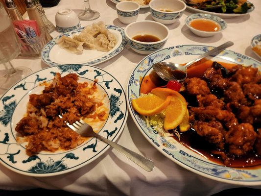 Red Pepper Chinese and Vietnamese Cuisine by null