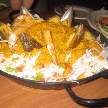 Platos - paella marinera ( seafood paella for two) - Latin American Near Me - Carolina, Puerto Rico Platos - paella marinera ( seafood paella for two) - Latin American Near Me - Carolina, Puerto Rico