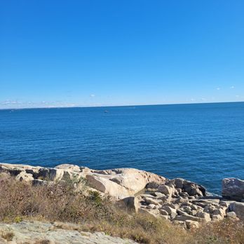 Black Point Fishing Area - Fishing Near Me - Narragansett, Rhode Island