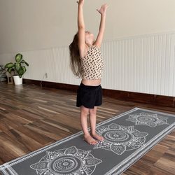 The Humble Hut Naples - Kids Yoga, Sun salutations
