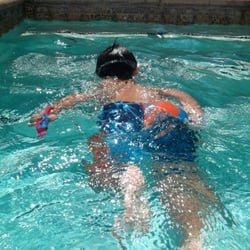 Swim Like a Fish LA - 2.5 year old swimmer.