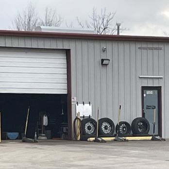 Gomez Tire Shop - Building front and entrance. - Tires Near Me - Choctaw, Oklahoma Gomez Tire Shop - Building front and entrance. - Tires Near Me - Choctaw, Oklahoma
