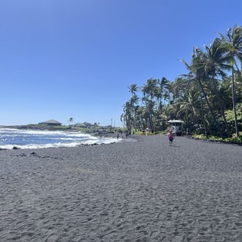 Punalu'u Black Sand Beach - Beaches Near Me - Pahala, Hawaii Punalu'u Black Sand Beach - Beaches Near Me - Pahala, Hawaii