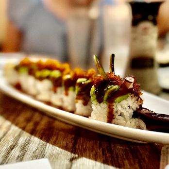 Chiba-Ken Restaurant - Caterpillar roll - Sushi Bars Near Me - Honolulu, Hawaii