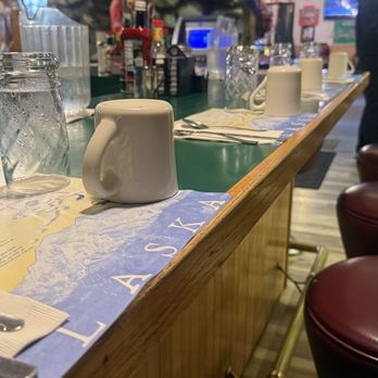 Gwennies Old Alaska Restaurant - Sitting at the counter - American Near Me - Anchorage, Alaska