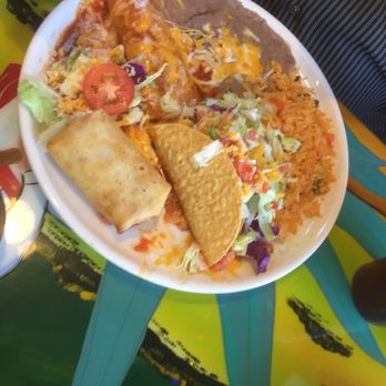 El Tapatio - Combination Plate with rice and beans. - Bars Near Me - Flagstaff, Arizona