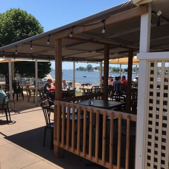 Snug Harbor - American Near Me - Grand Haven, Michigan