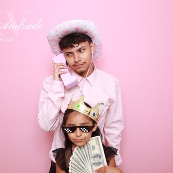 Barrio Photo Booth - Photo Booth Rentals Near Me Barrio Photo Booth - Photo Booth Rentals Near Me