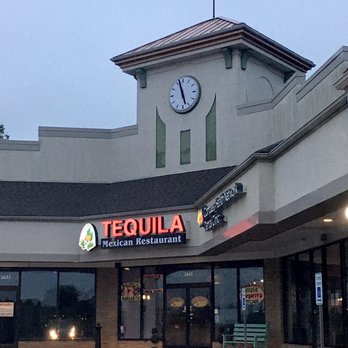 Tequila - A small but comfortable spot tucked into the corner of this shopping center. - Mexican Near Me - Saint Charles, Missouri