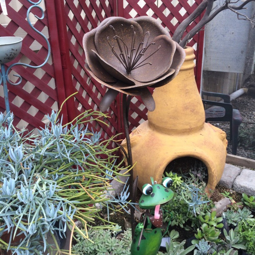 Love this place! This was my first visit and I will come again! They have a great selection and some really neat yard decor. Love this place! This was my first visit and I will come again! They have a great selection and some really neat yard decor.