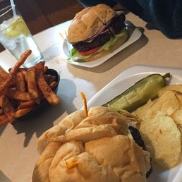 Burgers n Fries - can't go wrong! Burgers n Fries - can't go wrong!