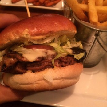 Le Warehouse - Burger & fries from Le Warehouse - Bars Near Me - Montreal, Quebec Le Warehouse - Burger & fries from Le Warehouse - Bars Near Me - Montreal, Quebec