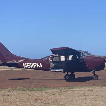 Skydive Kauai - This is the plane we almost died in - Skydiving Near Me Skydive Kauai - This is the plane we almost died in - Skydiving Near Me