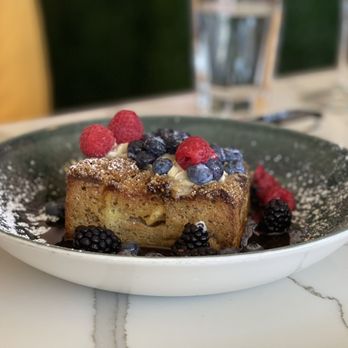 Cafe 44 - French Toast Bread Pudding - American Near Me - Alexandria, Virginia