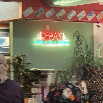Reba's - Pizza Near Me - Giddings, Texas