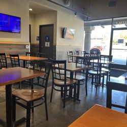 Ameci Pizza & Pasta - Agoura Hills