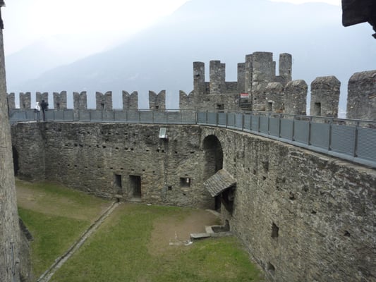 Castello di Montebello by null