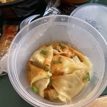 Chen's Kitchen - Spicy wontons - Chinese Near Me - Herndon, Virginia