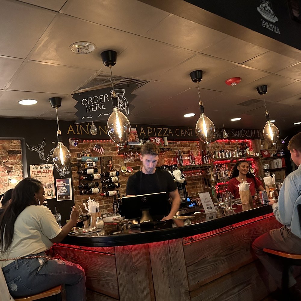Angeli's Pizzeria - Bar area - Pizza Near Me - Baltimore, Maryland