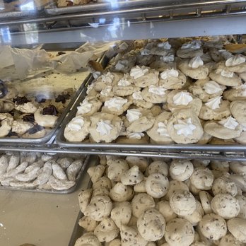 Newman's Bakery - Bakeries Near Me - Bellville, Texas Newman's Bakery - Bakeries Near Me - Bellville, Texas