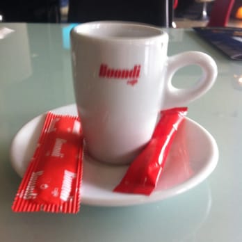 Time Cafe - E sai um delicioso #Café para a mesa do fundo...!!! ;) in #Time - Bars Near Me - Paços de Ferreira, 13 Time Cafe - E sai um delicioso #Café para a mesa do fundo...!!! ;) in #Time - Bars Near Me - Paços de Ferreira, 13