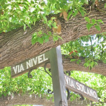 Via Nivel Park - Parks Near Me - Palos Verdes Estates, California