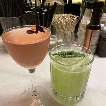 Bar Mundazas - Tasty Gin drinks. - Spanish Near Me - Barcelona, B Bar Mundazas - Tasty Gin drinks. - Spanish Near Me - Barcelona, B