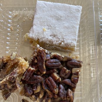 Delightful Pastries - Pecan bar, lemon square - Bakeries Near Me - Chicago, Illinois