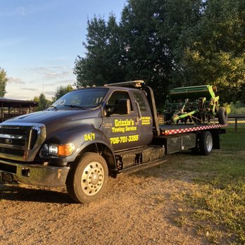 Grizzle's Towing Service - Towing Near Me Grizzle's Towing Service - Towing Near Me