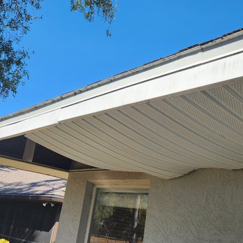 Gutter Professor - Entire section fell out due to improperly secured channels - Gutter Services Near Me - Sarasota, Florida