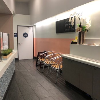 Pokestuf - Inside area, bathroom - Hawaiian Near Me - Alhambra, California