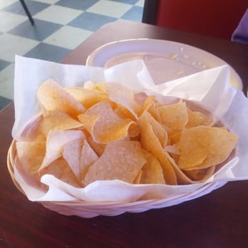 El Tapatio Dos - Wife and i decided to try it out....so bland...i was utterly disappointed! But the ceese was very good and the chips were hot - Mexican Near Me - Westlake, Louisiana