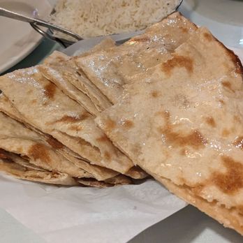 Everest Himalayan Cuisine - Roti - Himalayan/Nepalese Near Me - Encinitas, California