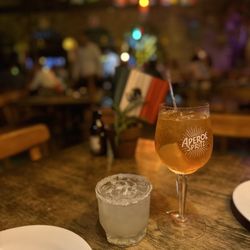 La Casa de los Platos - Margarita and aperol spritz