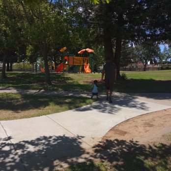 Willie Caston Park - Parks Near Me - Sacramento, California Willie Caston Park - Parks Near Me - Sacramento, California