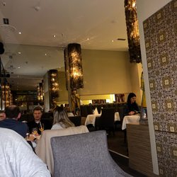 Taj Taj Tandoori - Atmosphere