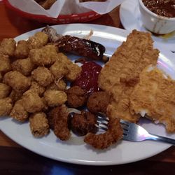 Dillons Restaurant & Sports Bar - Catfish, tots, baked beans, a rib