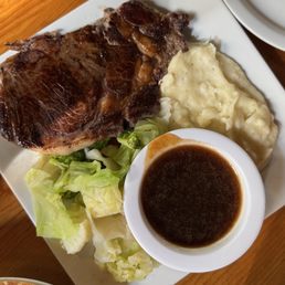 Steak, mashed potato, veggies Steak, mashed potato, veggies