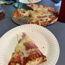 Hawaiian pizza