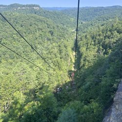 Natural Bridge State Resort Park - Going down....