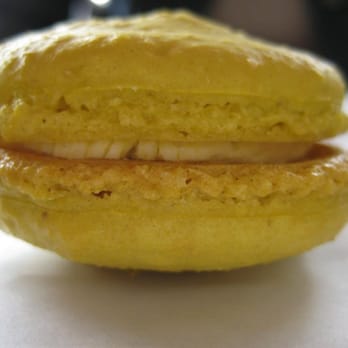 Masse's Pastries - yuzu macaron - Bakeries Near Me - Berkeley, California