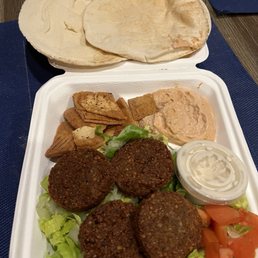 Falafel plate