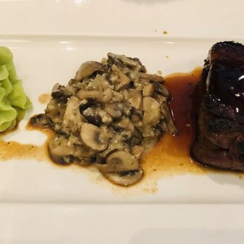 Wild Mango - Asian Fusion Near Me - Lyndhurst, Ohio