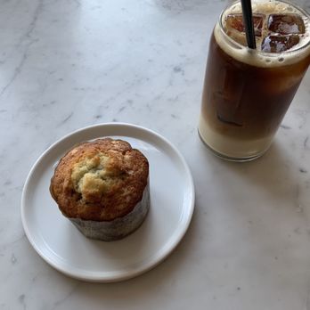 Eightfold Coffee - Cold brew and blueberry coffee cake muffin - Coffee & Tea Near Me - Los Angeles, California Eightfold Coffee - Cold brew and blueberry coffee cake muffin - Coffee & Tea Near Me - Los Angeles, California