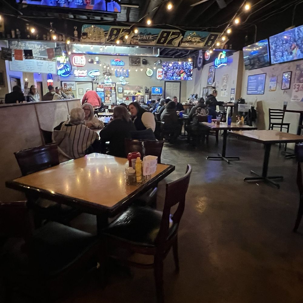 5th Ave Grill And Bar - Pizza Near Me - Beech Grove, Indiana 5th Ave Grill And Bar - Pizza Near Me - Beech Grove, Indiana