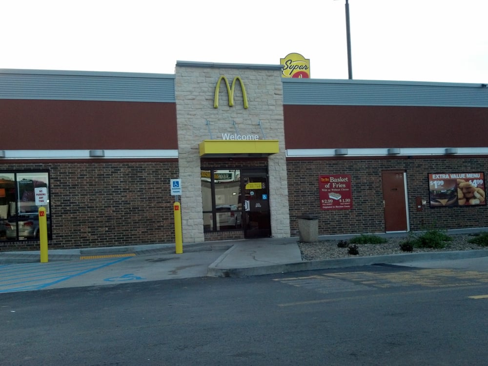 MCDONALD’S Updated August 2024 16 Reviews 11 Market Pl, Weston