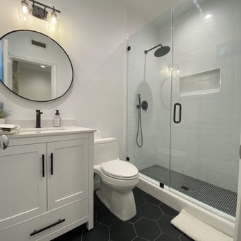 Safe Side Builders - Guest bath - All new flooring, new shower tile and glass, and lighting. - General Contractors Near Me - Los Angeles, California Safe Side Builders - Guest bath - All new flooring, new shower tile and glass, and lighting. - General Contractors Near Me - Los Angeles, California